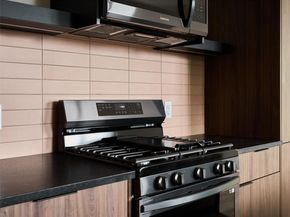 412 Hackberry LN 2, Austin TX 78753