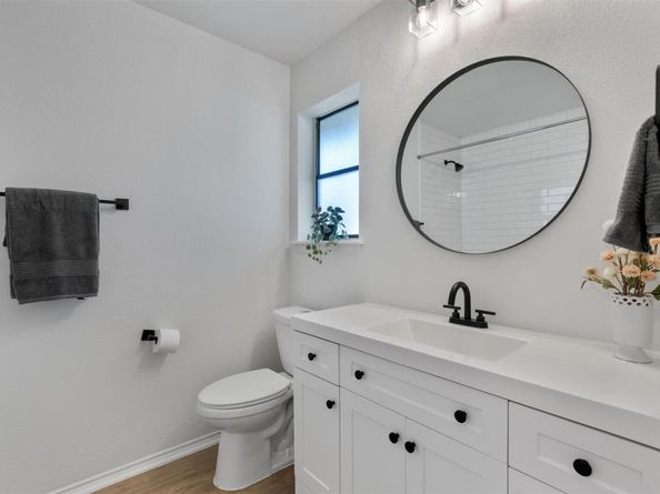3905 Danli LN, Austin TX 78749