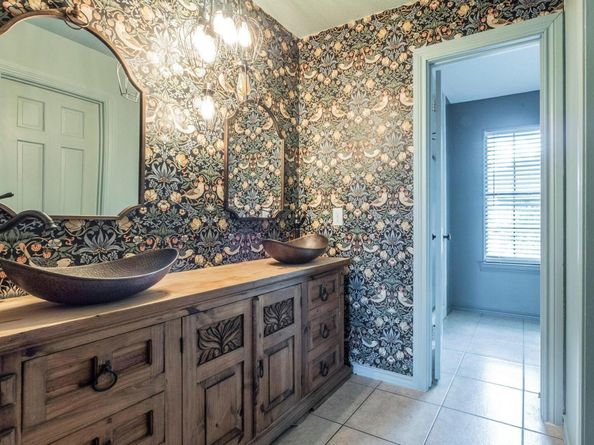 4204 Deer Tract ST, Round Rock TX 78681