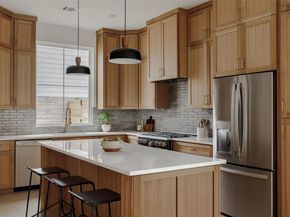 1180 Ridgeway DR 2, Austin TX 78702