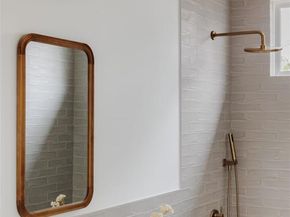 1180 Ridgeway DR 2, Austin TX 78702