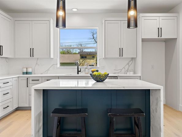 1212 Poquito ST, Austin TX 78702
