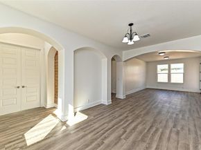 511-513 Lion DR, Leander TX 78641