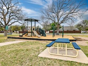 105 Stanford DR, Leander TX 78641