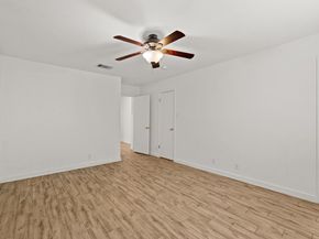 105 Stanford DR, Leander TX 78641