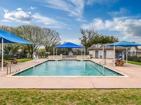 105 Stanford DR, Leander TX 78641