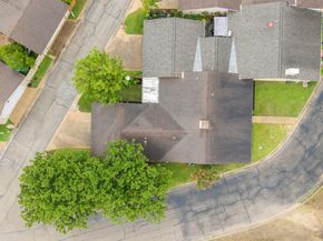 11127 Pinehurst DR E, Austin TX 78747