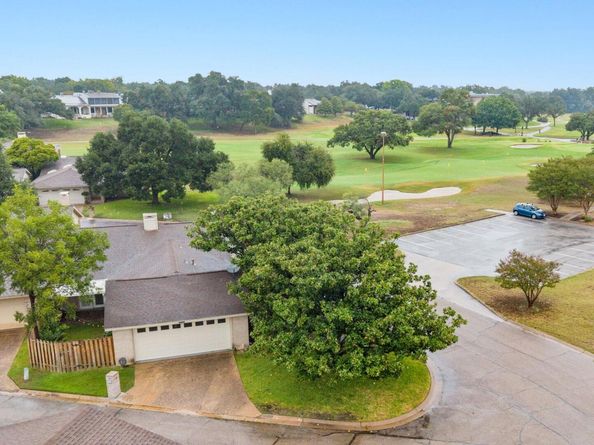 11127 Pinehurst DR E, Austin TX 78747