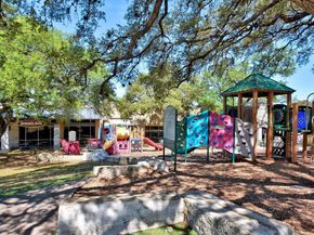 808 Minturn LN, Austin TX 78748