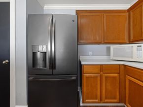 808 Minturn LN, Austin TX 78748