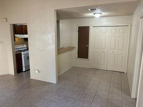 7802 Brodie LN, Austin TX 78745