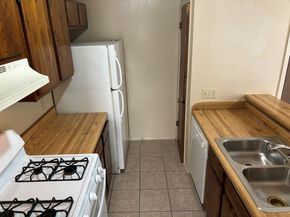 7802 Brodie LN, Austin TX 78745