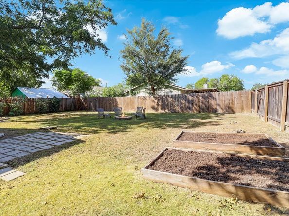 7717 Croftwood DR, Austin TX 78749