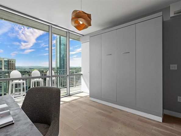 222 West Ave 1404, Austin TX 78701