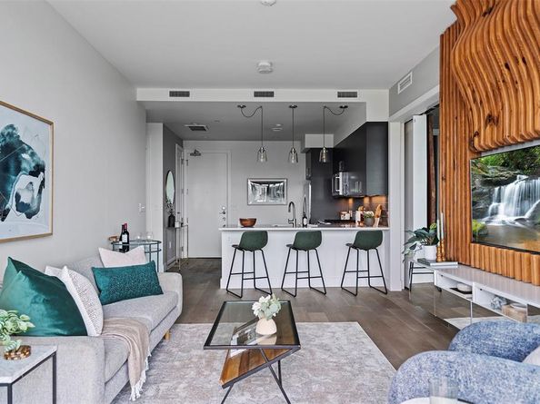 222 West Ave 1404, Austin TX 78701