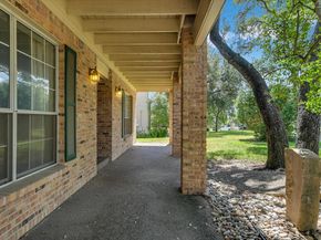 2007 Plumbrook DR, Austin TX 78746