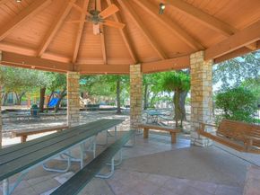 2007 Plumbrook DR, Austin TX 78746