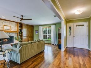 2007 Plumbrook DR, Austin TX 78746
