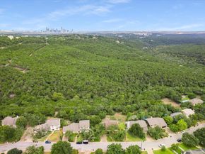 2007 Plumbrook DR, Austin TX 78746