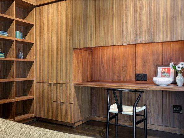 811 Congress Ave, Austin TX 78701