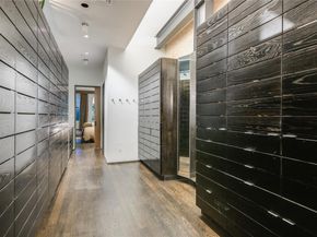 811 Congress Ave, Austin TX 78701