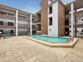 501 W 26th ST 121, Austin TX 78705