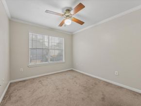 501 W 26th ST 121, Austin TX 78705