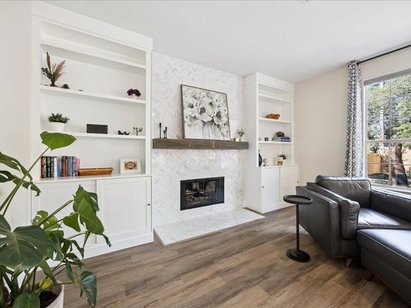 2704 Blake ST, Austin TX 78748