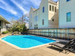 2308 Enfield RD 204, Austin TX 78703