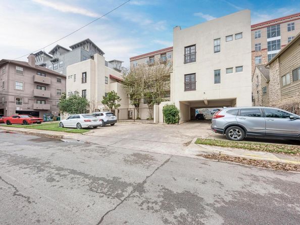 712 Graham PL 101, Austin TX 78705