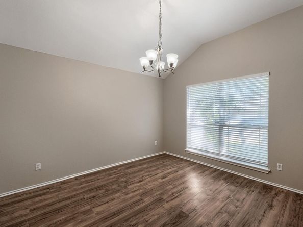 9305 Pioneer Forest DR, Austin TX 78744