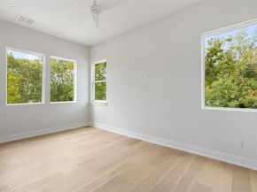 2001 Rountree DR 2, Austin TX 78722