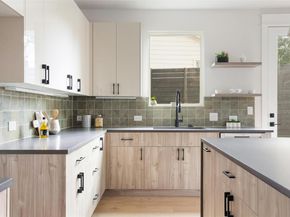 2001 Rountree DR 2, Austin TX 78722