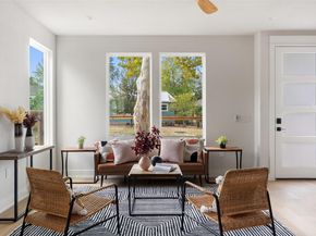 2001 Rountree DR 2, Austin TX 78722