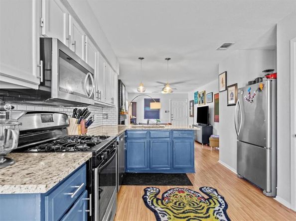 2800 Burleson Road, Austin TX 78741