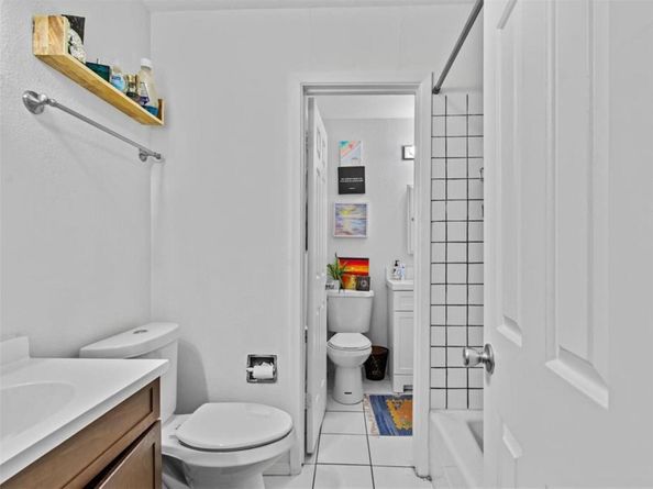 2800 Burleson Road, Austin TX 78741