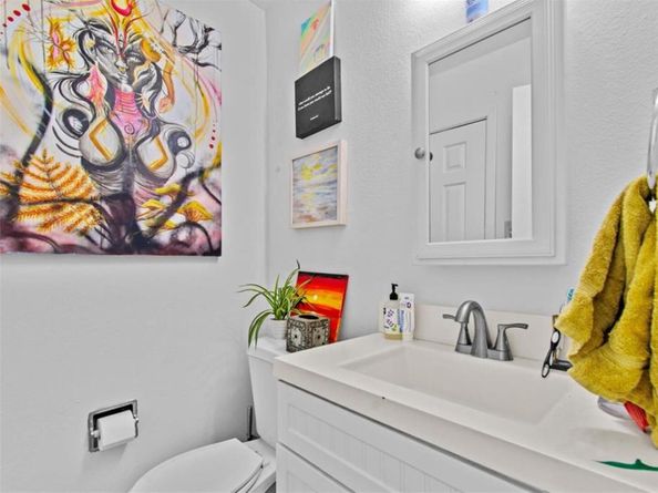 2800 Burleson Road, Austin TX 78741
