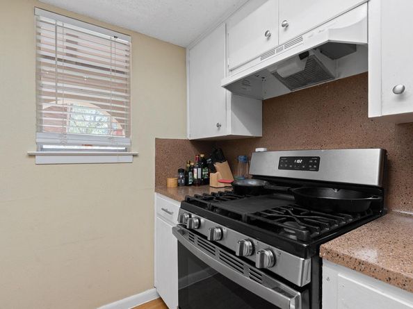 1910 Woodland Ave, Austin TX 78741