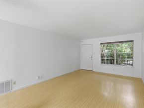 300 Crockett ST 315, Austin TX 78704
