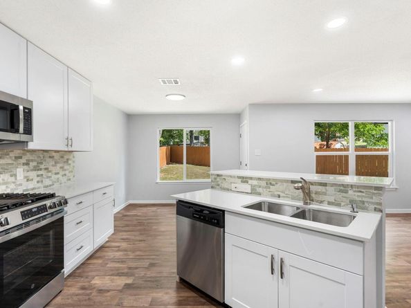 5400 Blackjack CV, Austin TX 78744
