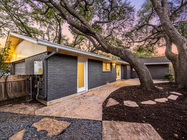 3006 Carlisle DR, Austin TX 78757