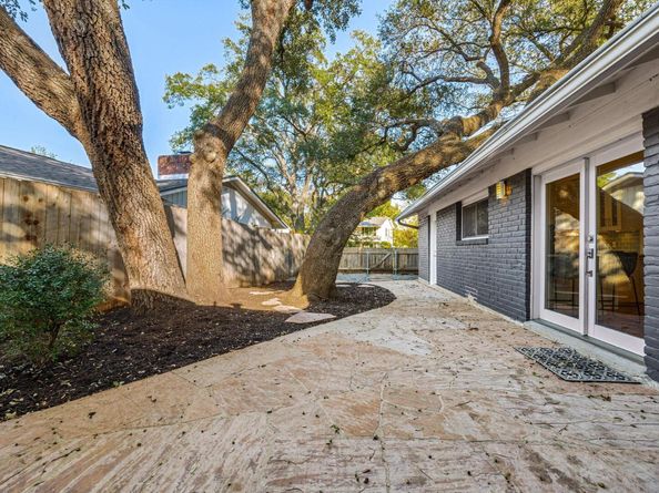 3006 Carlisle DR, Austin TX 78757