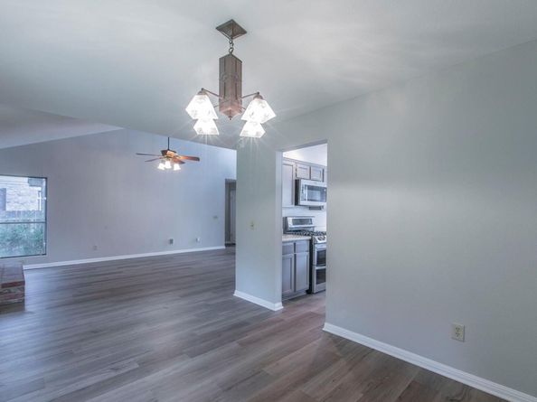 8215 Racine Trl, Austin TX 78717