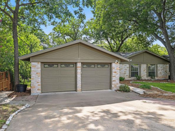 11915 River Oaks TRL, Austin TX 78753