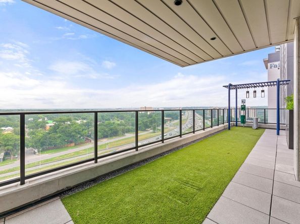 84 East Ave 1903, Austin TX 78701