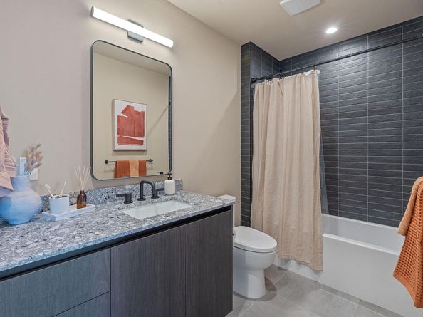 84 East Ave 1903, Austin TX 78701