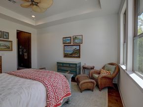 129 Hollytree CT, Georgetown TX 78628