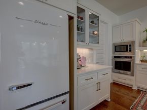 129 Hollytree CT, Georgetown TX 78628