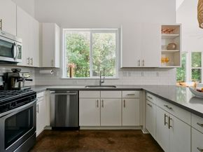 3001 Del Curto RD 14, Austin TX 78704
