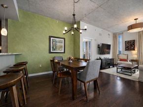 360 Nueces ST 2509, Austin TX 78701